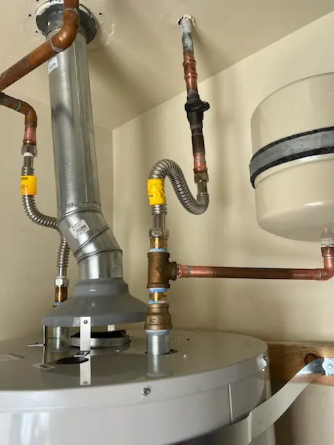 Water heater installation and plumbing repair in Walnut Ridge